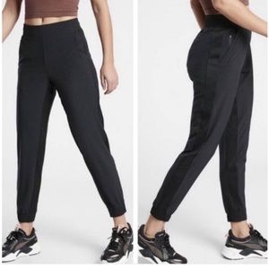 Athleta Brooklyn Jogger